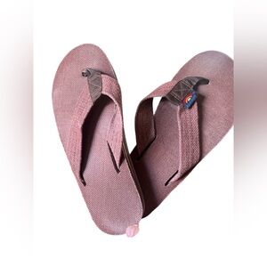 Brown rainbow sandals